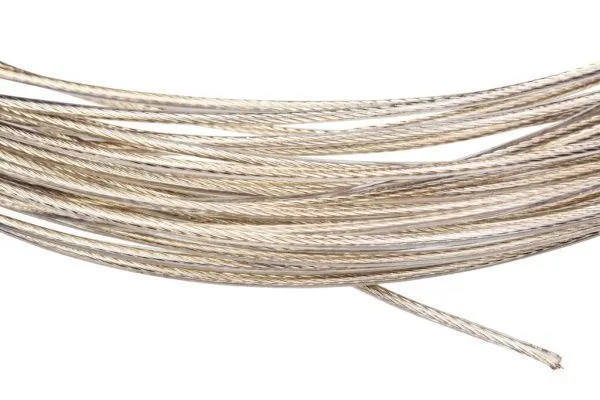 Трос стальной в ПВХ оплетке d=5,0(4,0) мм, прозрачный (бухта 20 м) 