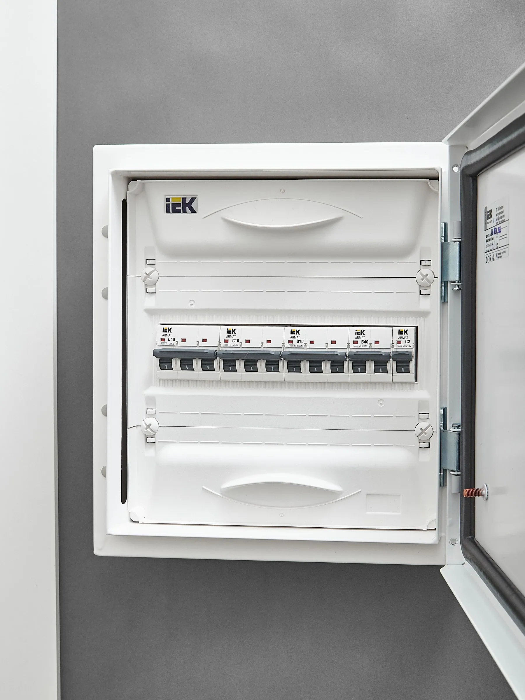 ARMAT Автоматический выключатель M06N 3P C 10А IEK - Фото 10