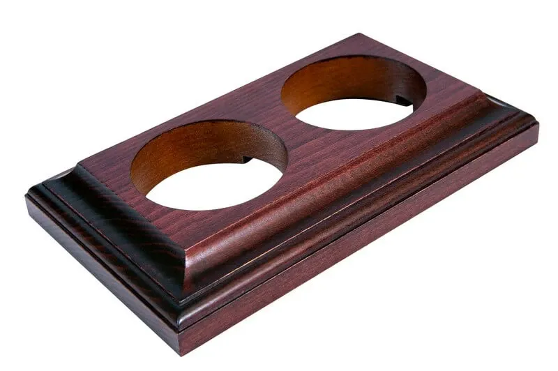 Рамка двухместная  "Престиж" красное дерево, для наружного и внутреннего монтажа, ТМ "МезонинЪ" GE70