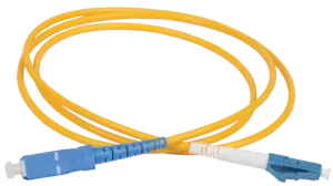 ITK Оптический коммутационный переходной шнур (патч-корд), SM, 9/125 (OS2), LC/UPC-SC/UPC, (Simplex), 100м FPC09-LCU-SCU-C1L-100M