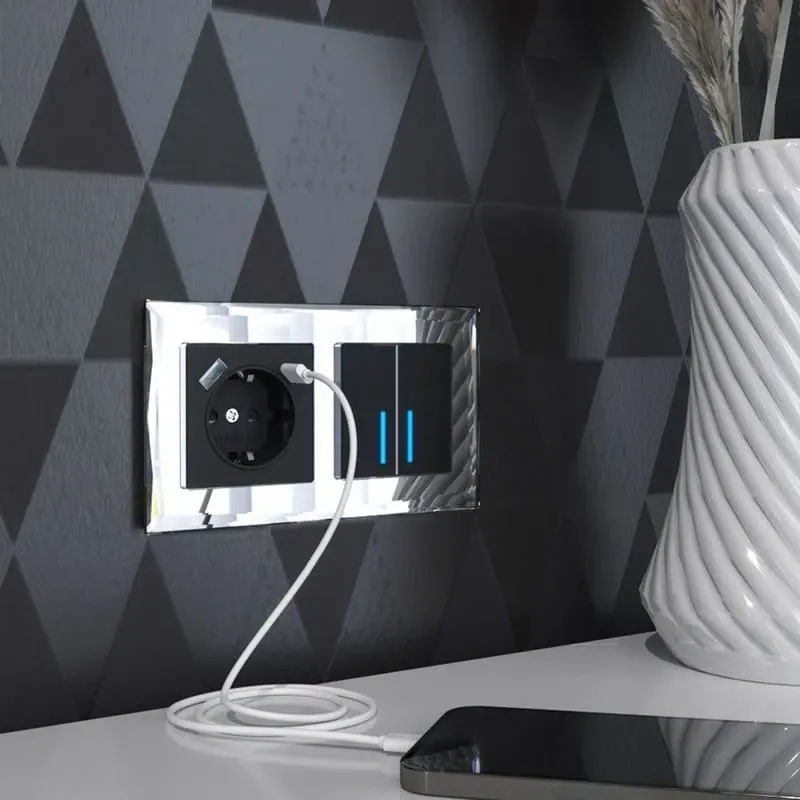 Розетка с заземлением, шторками и USB тип A+C (черный) Werkel - Фото 5