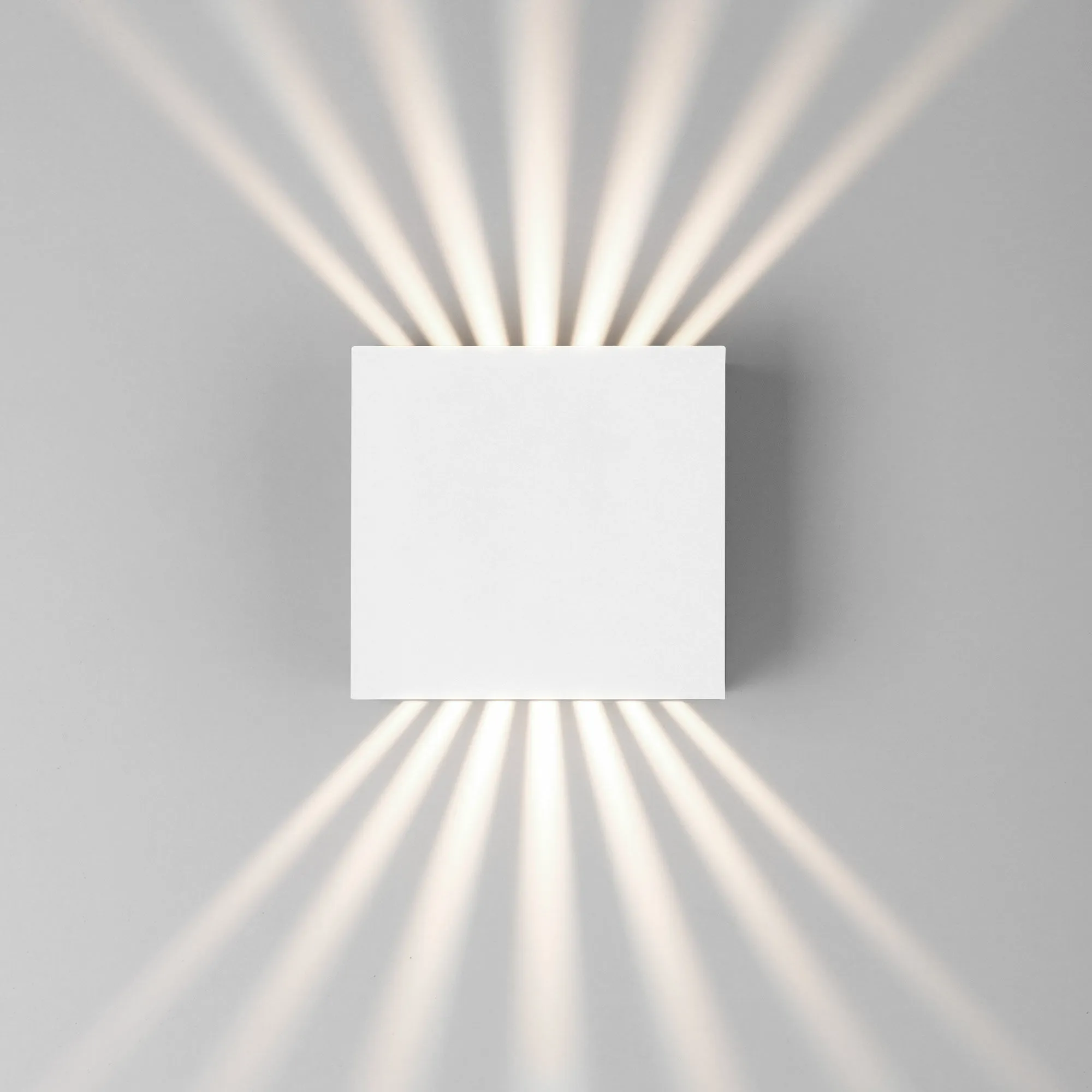 Светильник садово-парковый со светодиодами Sole 35149/D белый Elektrostandard - Фото 3