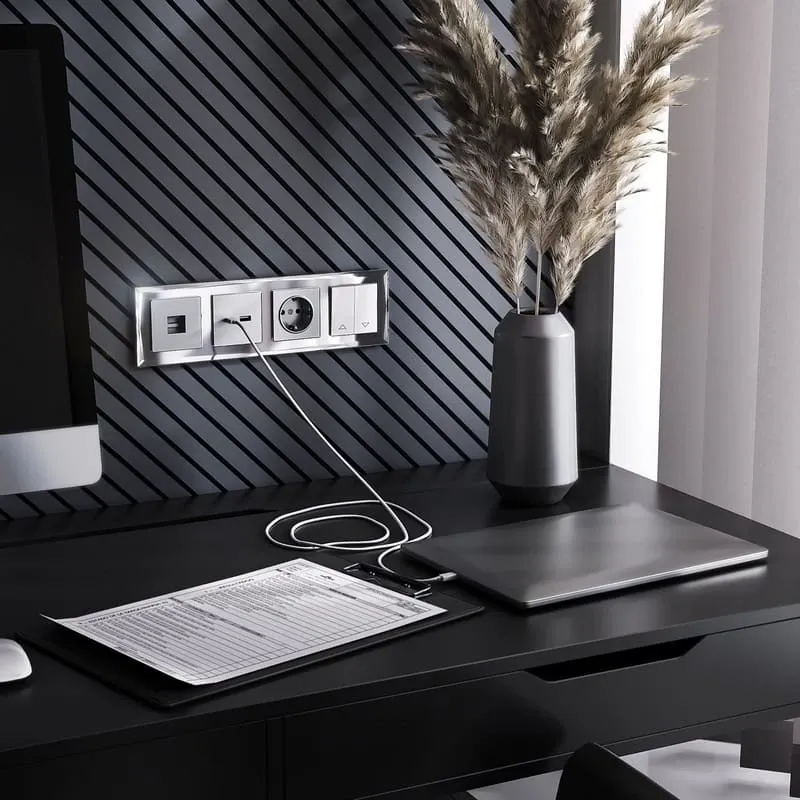 Розетка с заземлением (серебряный) Werkel - Фото 6