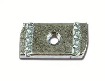 Гайка для подвешивания профиля М10х40 нерж. сталь INOX 316L (уп.100шт) DKC CM141000INOX316L CM141000INOX316L