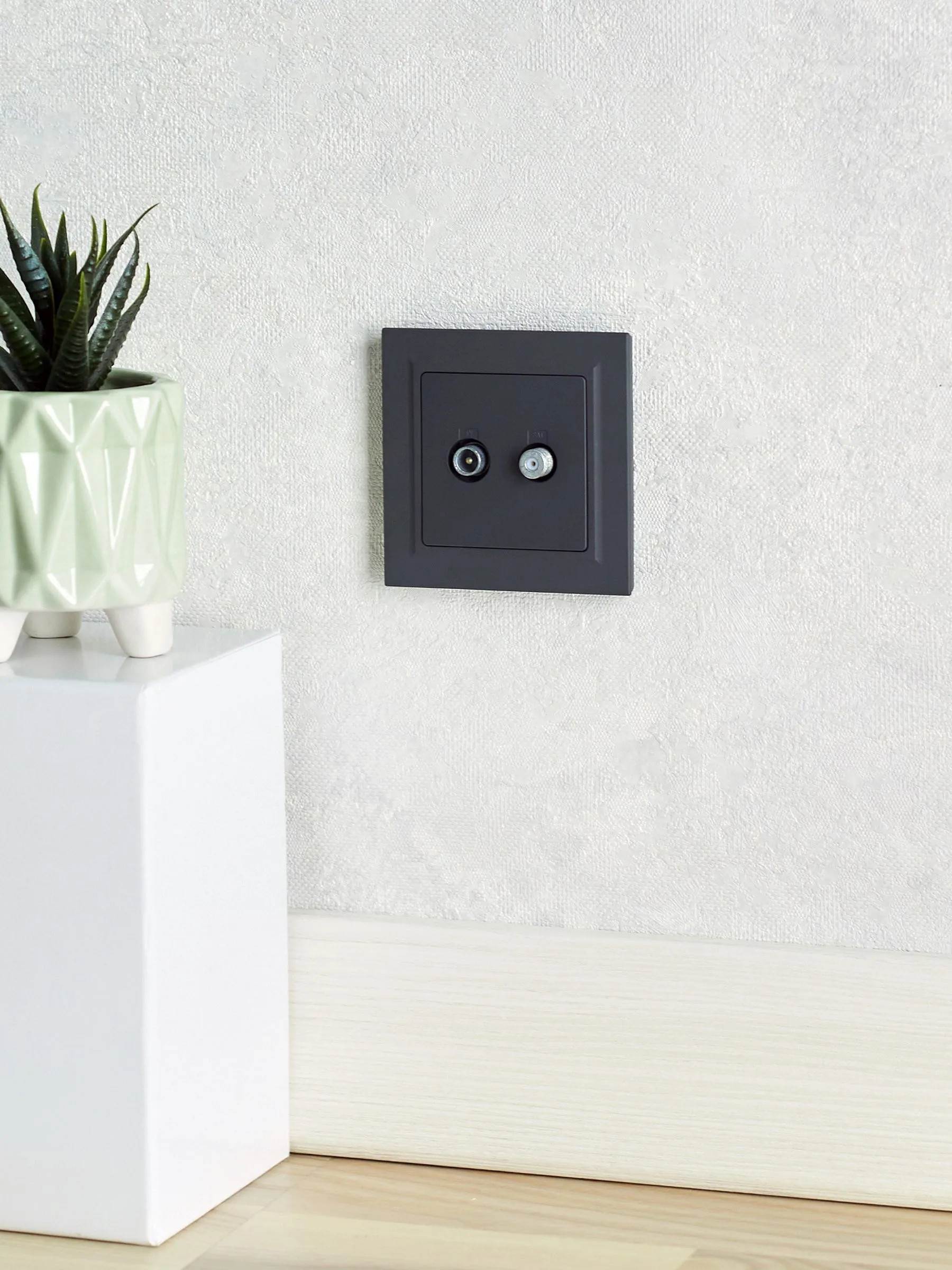 BRITE Рамка 1-местная IP44 РУ-1-БрГ-44 графит IEK - Фото 5