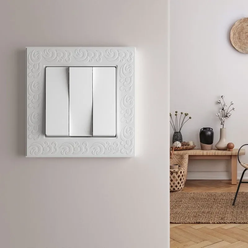 Выключатель трехклавишный (белый) Werkel - Фото 4