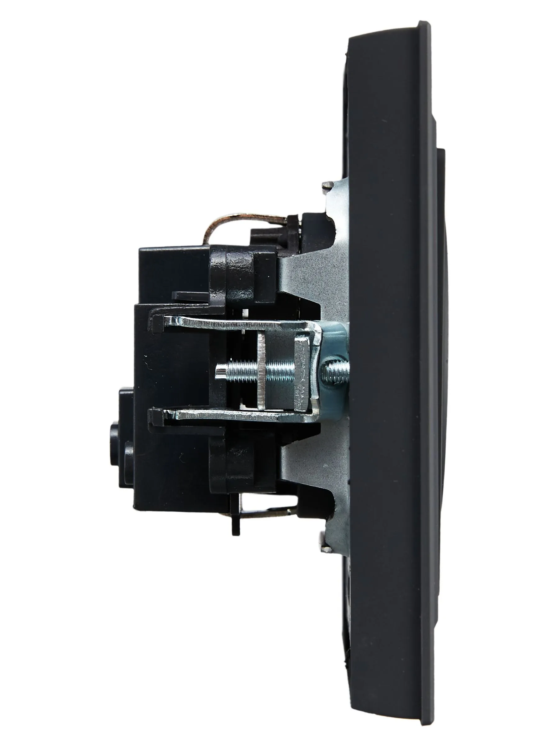 BRITE Розетка 1-местная с заземлением с защитными шторками 16А в сборе РСР14-1-0-БрГ графит IEK - Фото 5