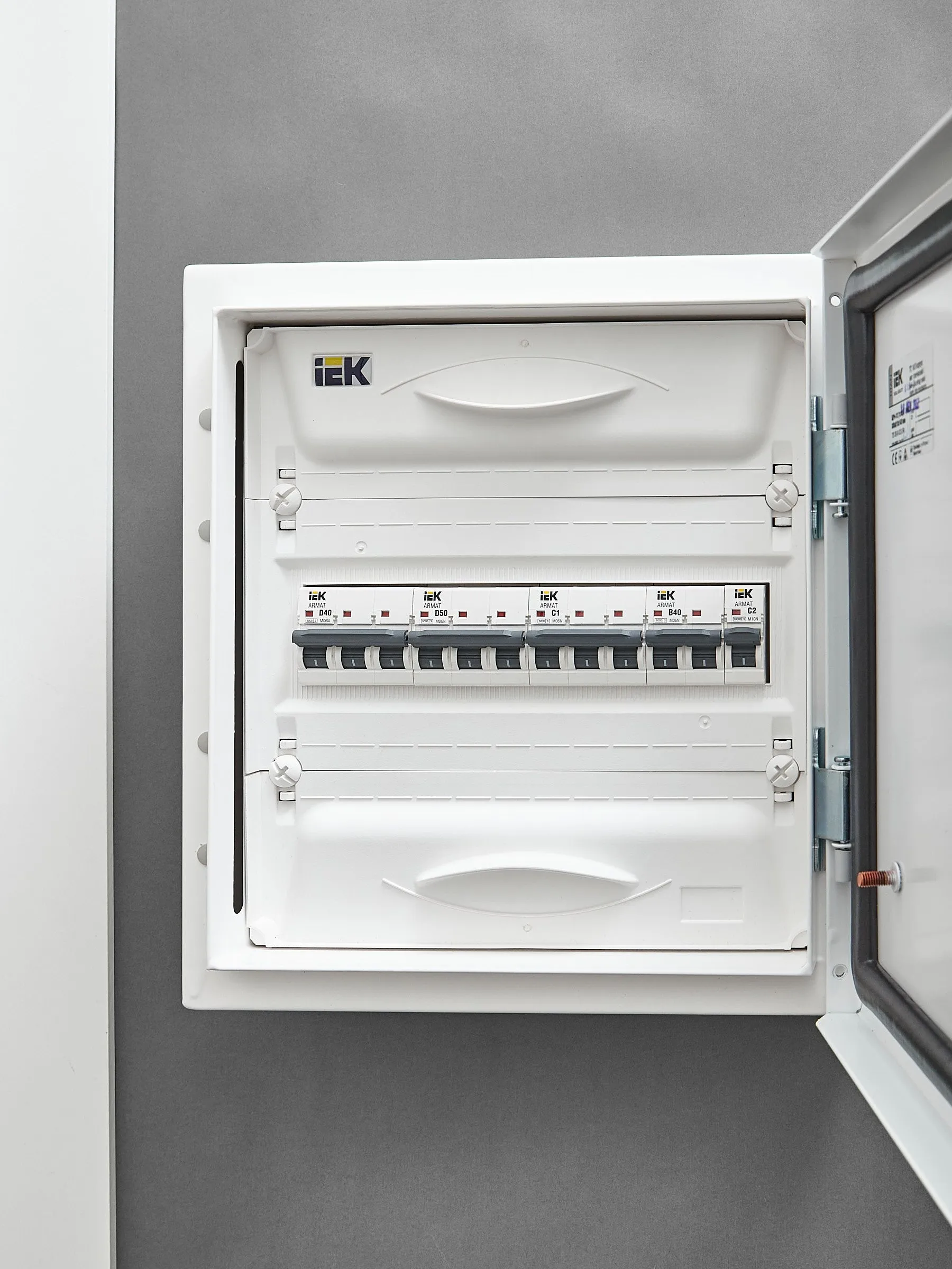 ARMAT Автоматический выключатель M06N 3P D 50А IEK - Фото 10