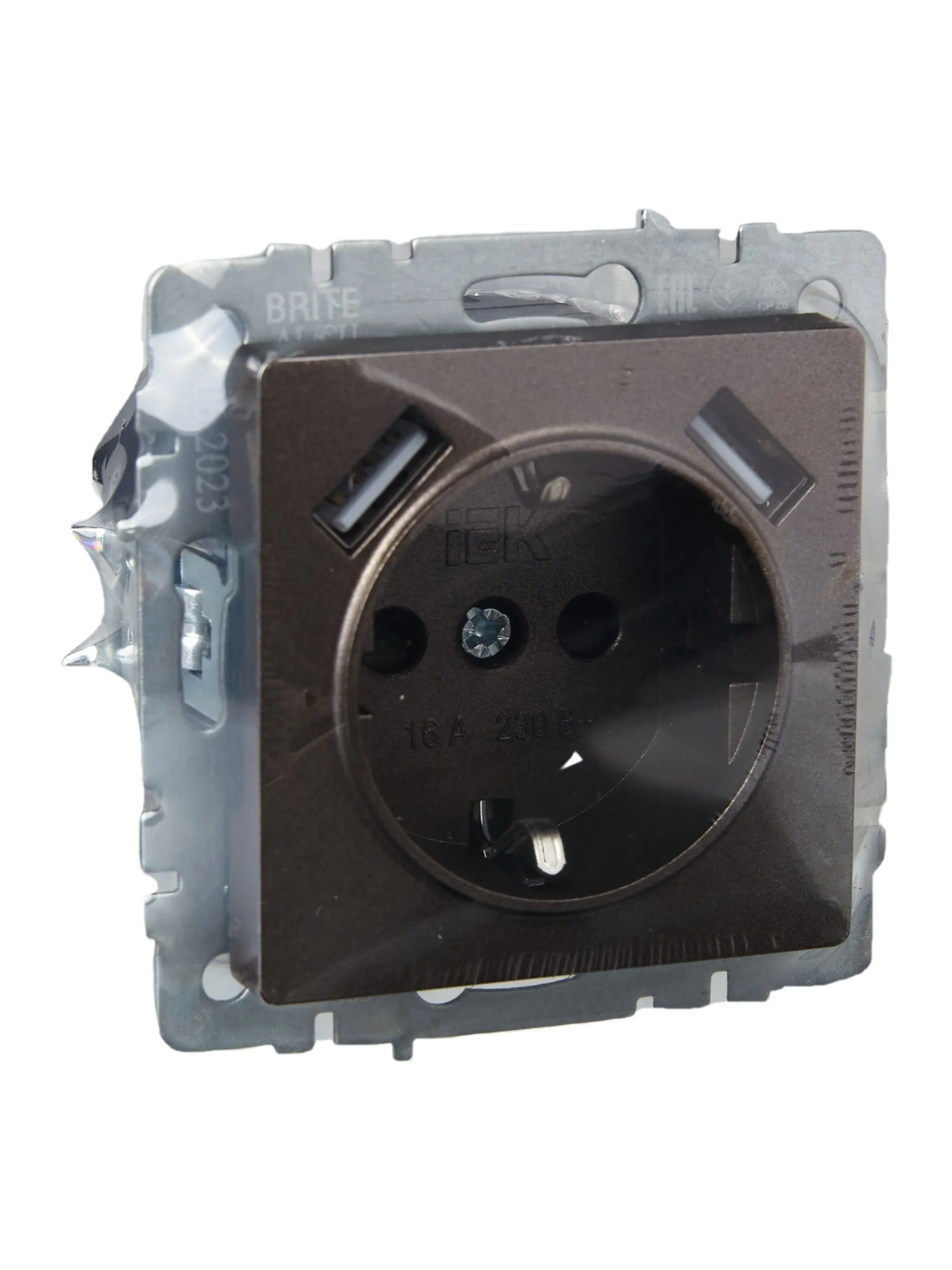 BRITE Розетка 1-местная с заземлением с защитными шторками 16А с USB A+A 5В 2,1А РЮш10-1-БрТБ темная бронза IEK - Фото 7