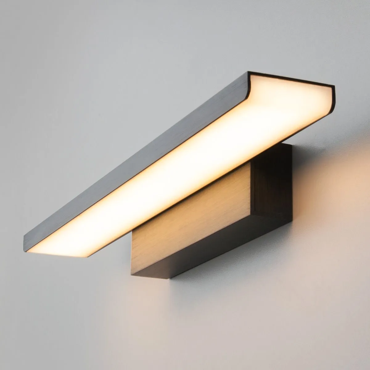 Светильник светодиодный настенный Sankara LED MRL LED 16W 1009 IP20 черный Elektrostandard - Фото 2