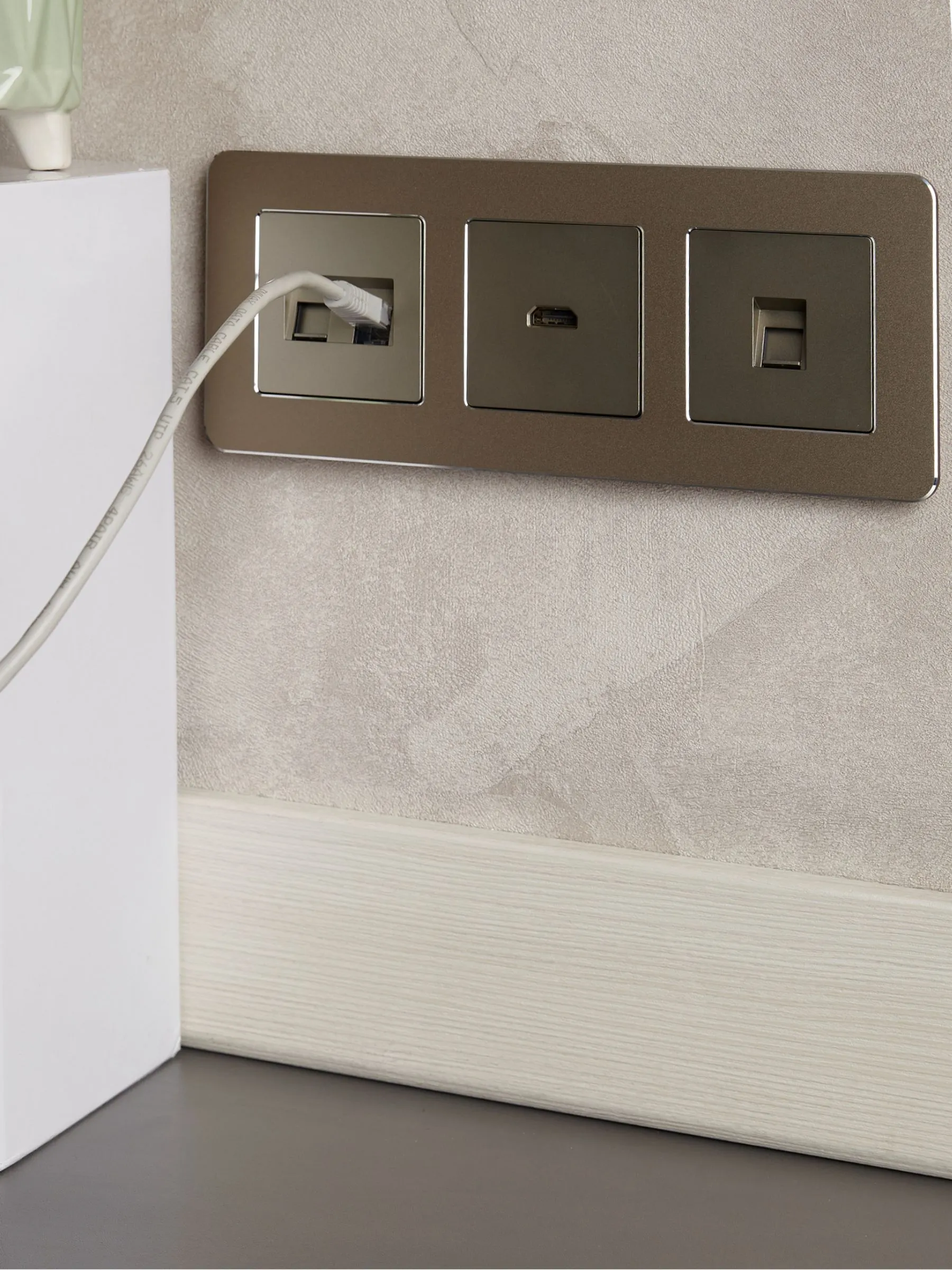 BRITE Розетка HDMI РHDMI-0-БрШ шампань IEK - Фото 5