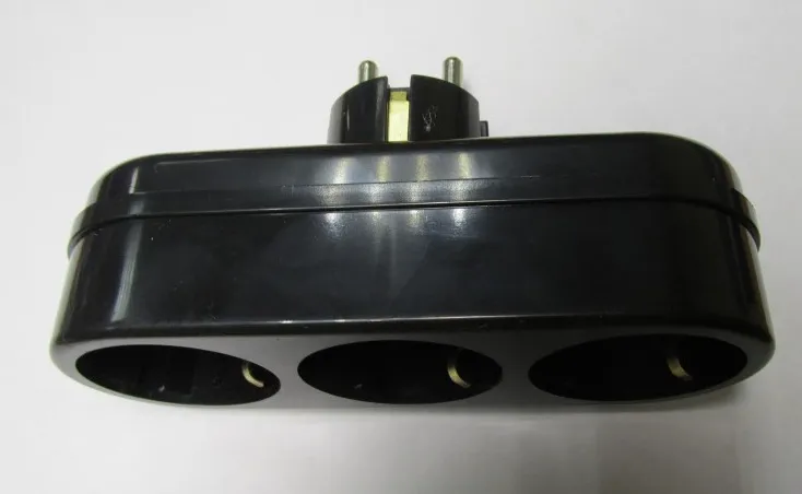 Сетевой разветвитель 3 гн. с/з, 16 А, 3L3 черный, в индивидуальной упаковке 3L3 чёр. И.У.