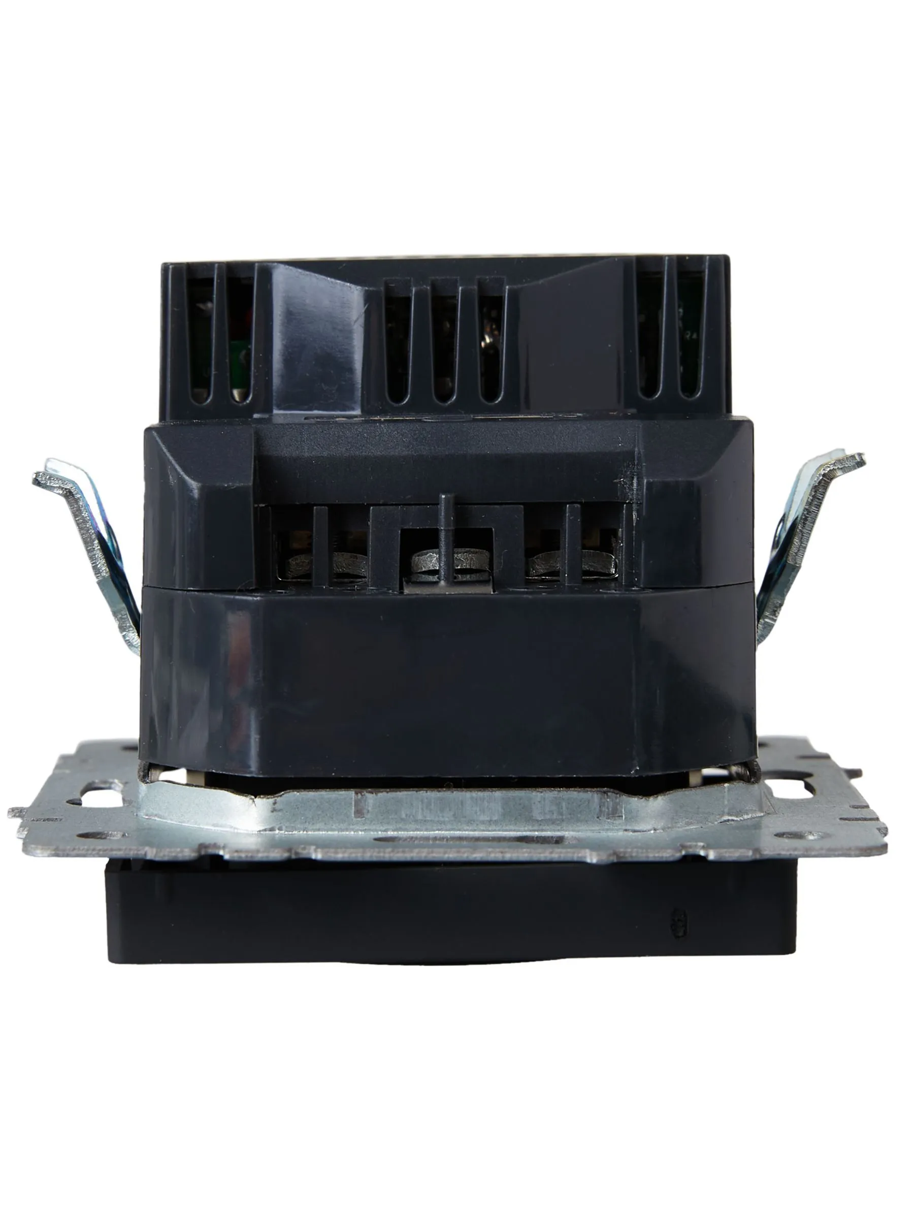 BRITE Розетка 1-местная с заземлением с защитными шторками 16А с USB A+A 5В 2,1А РЮш10-1-БрЧ черный IEK - Фото 2