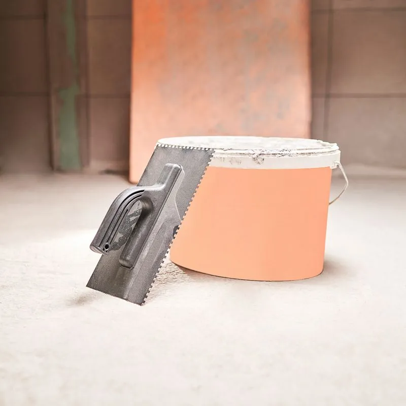 Гладилка нержавеющая 130х270 мм, зуб 4х4 мм, пластиковая ручка REXANT - Фото 3