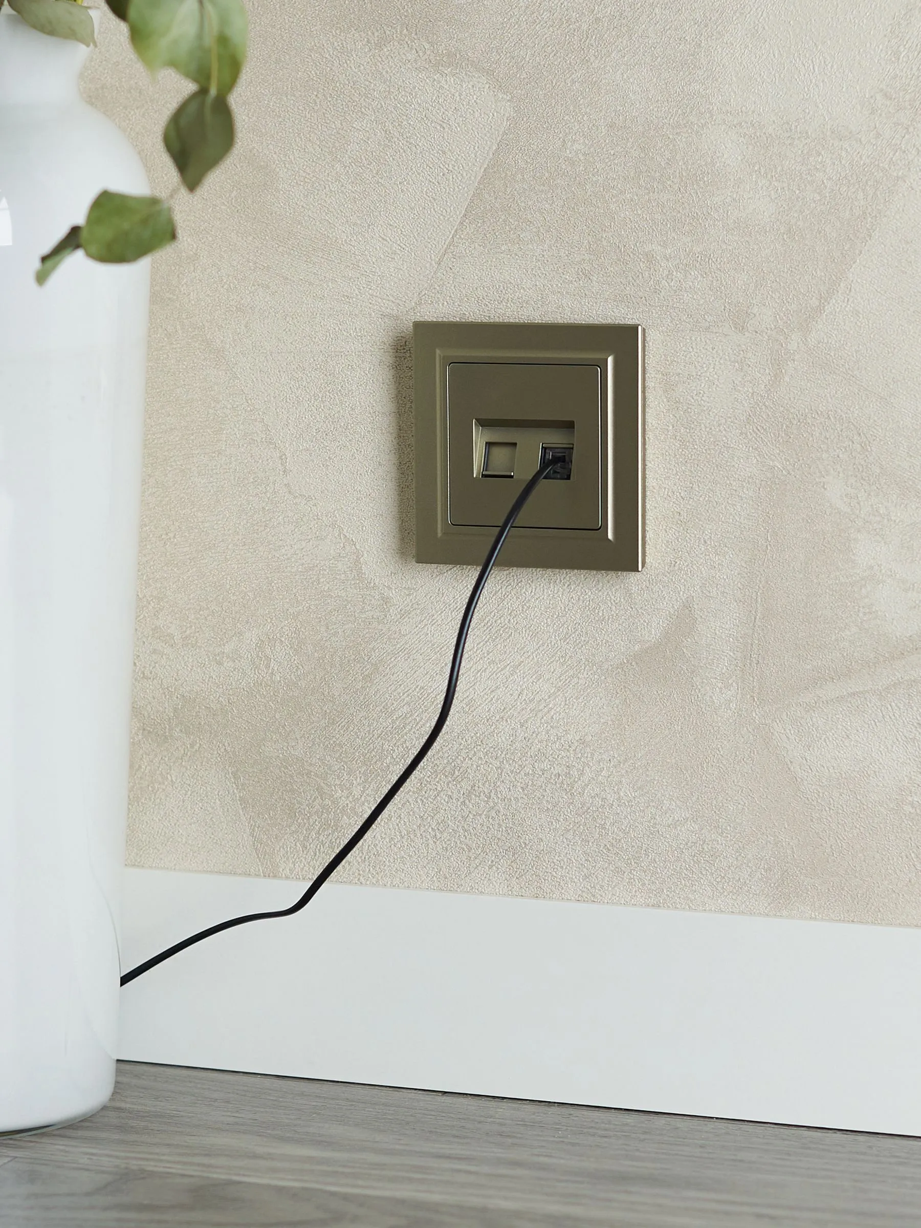 BRITE Розетка компьютерная двойная RJ45 кат.5E РК10-2-БрШ шампань IEK - Фото 4