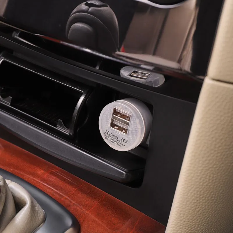 Автозарядка в прикуриватель 2хUSB с индикацией (АЗУ) (1000+2100 mA) белая REXANT - Фото 3