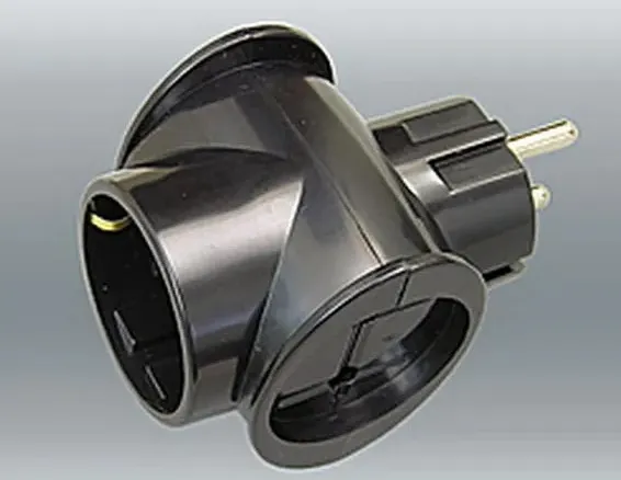 Сетевой разветвитель 1 гн. с/з, 2 гн, б/з 16 А, 3T1 черный, в индивидуальной упаковке