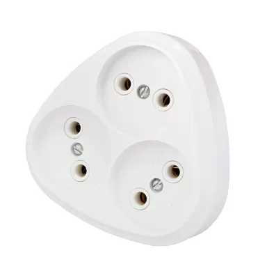 Разветвитель трехместный РВ16-258 3806BY