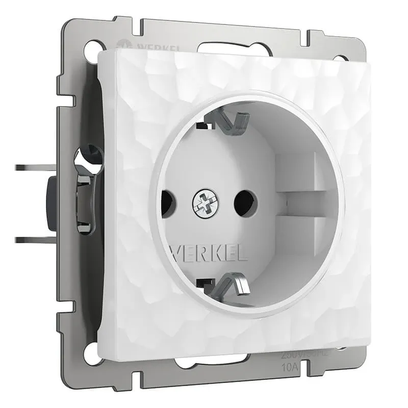Розетка с заземлением (hammer белый) Werkel