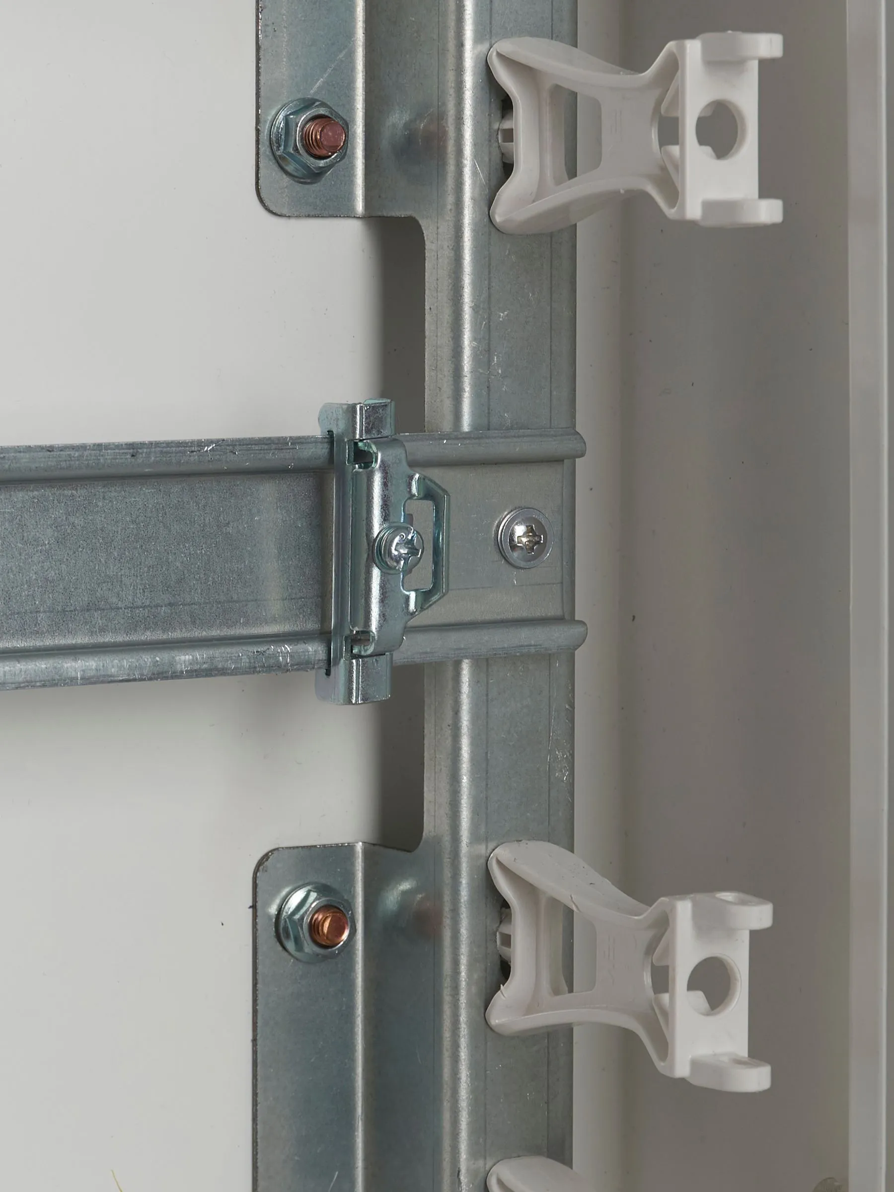 Ограничитель на DIN-рейку (металл) IEK - Фото 3