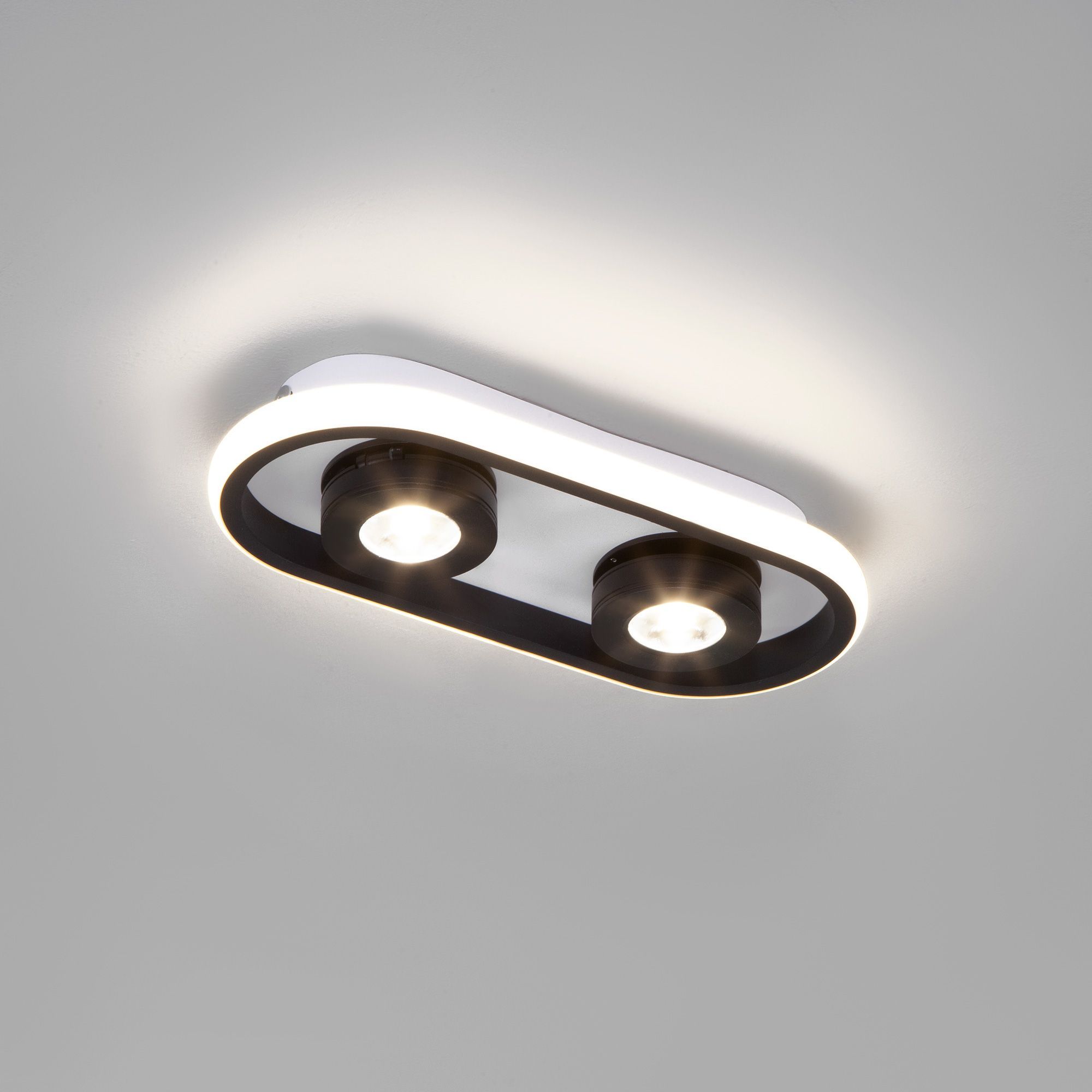 Потолочный светильник 20123/2 LED белый / черный  Eurosvet - Фото 6