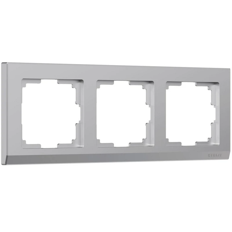 Рамка на 3 поста Stark (серебряный) Werkel