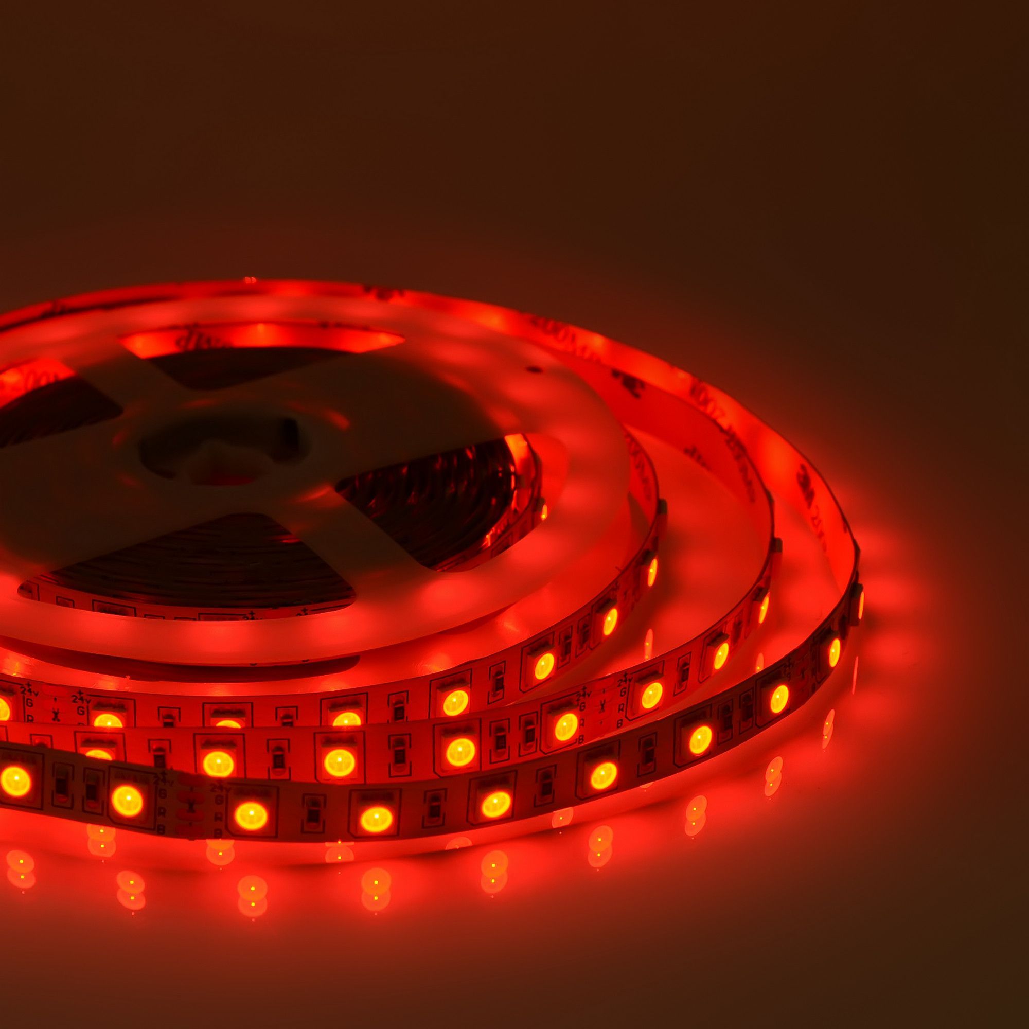 Лента светодиодная smd5050 60д/м 24В IP20 5м RGB Apeyron 00-310