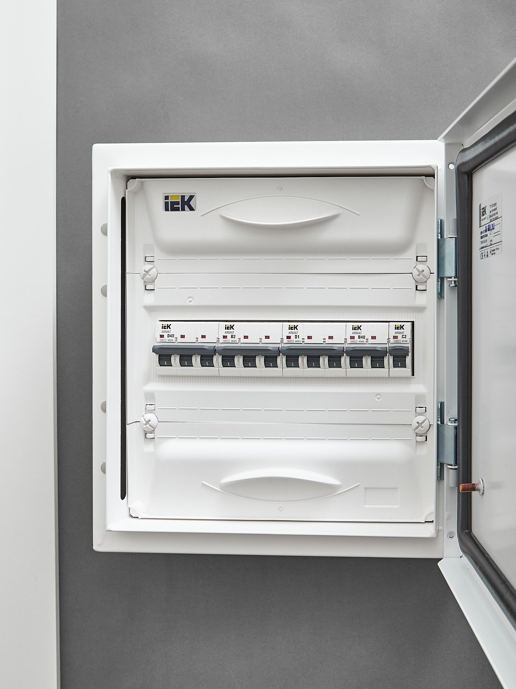 ARMAT Автоматический выключатель M06N 3P D 1А IEK - Фото 6