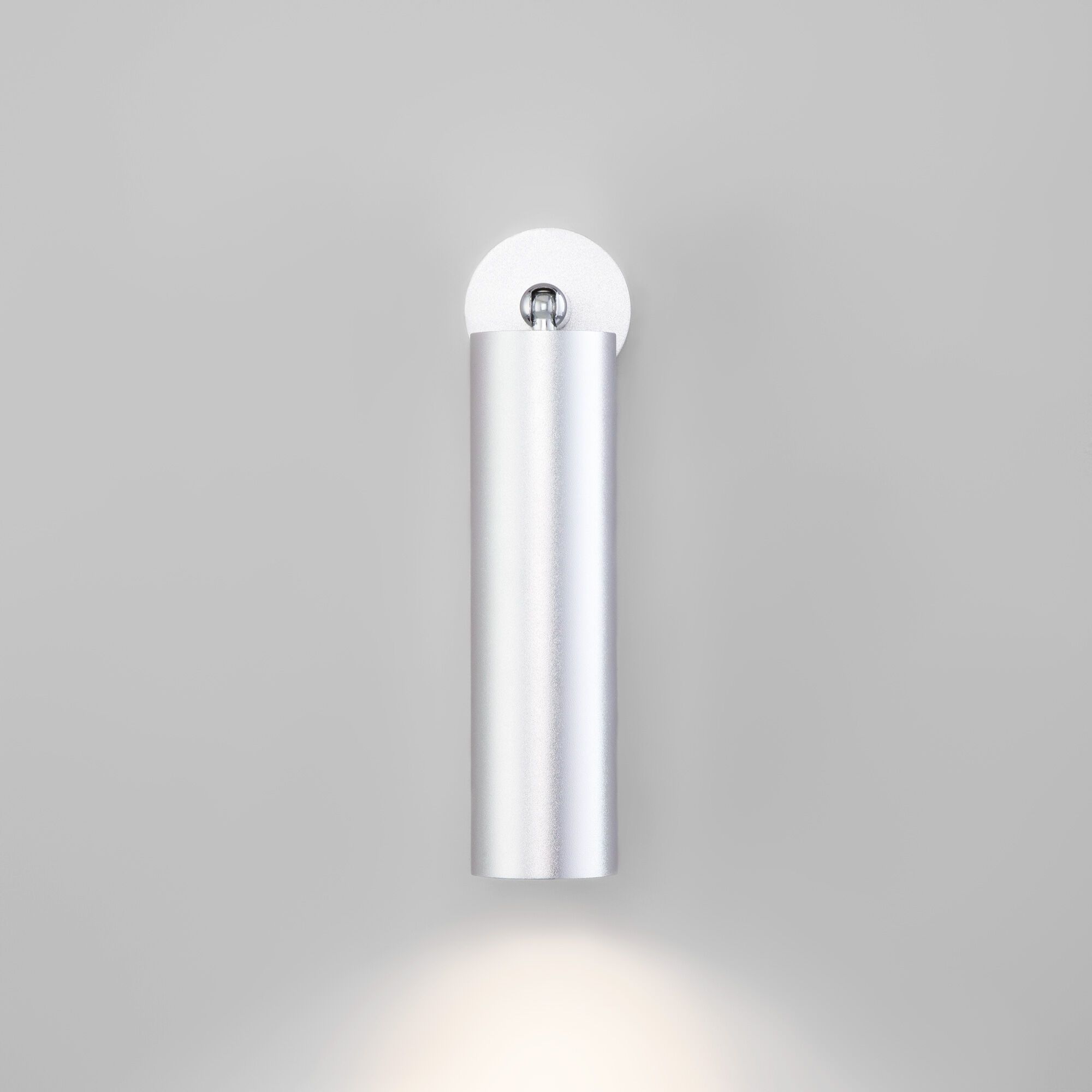 Светодиодный светильник 20128/1 LED серебро  Eurosvet - Фото 3