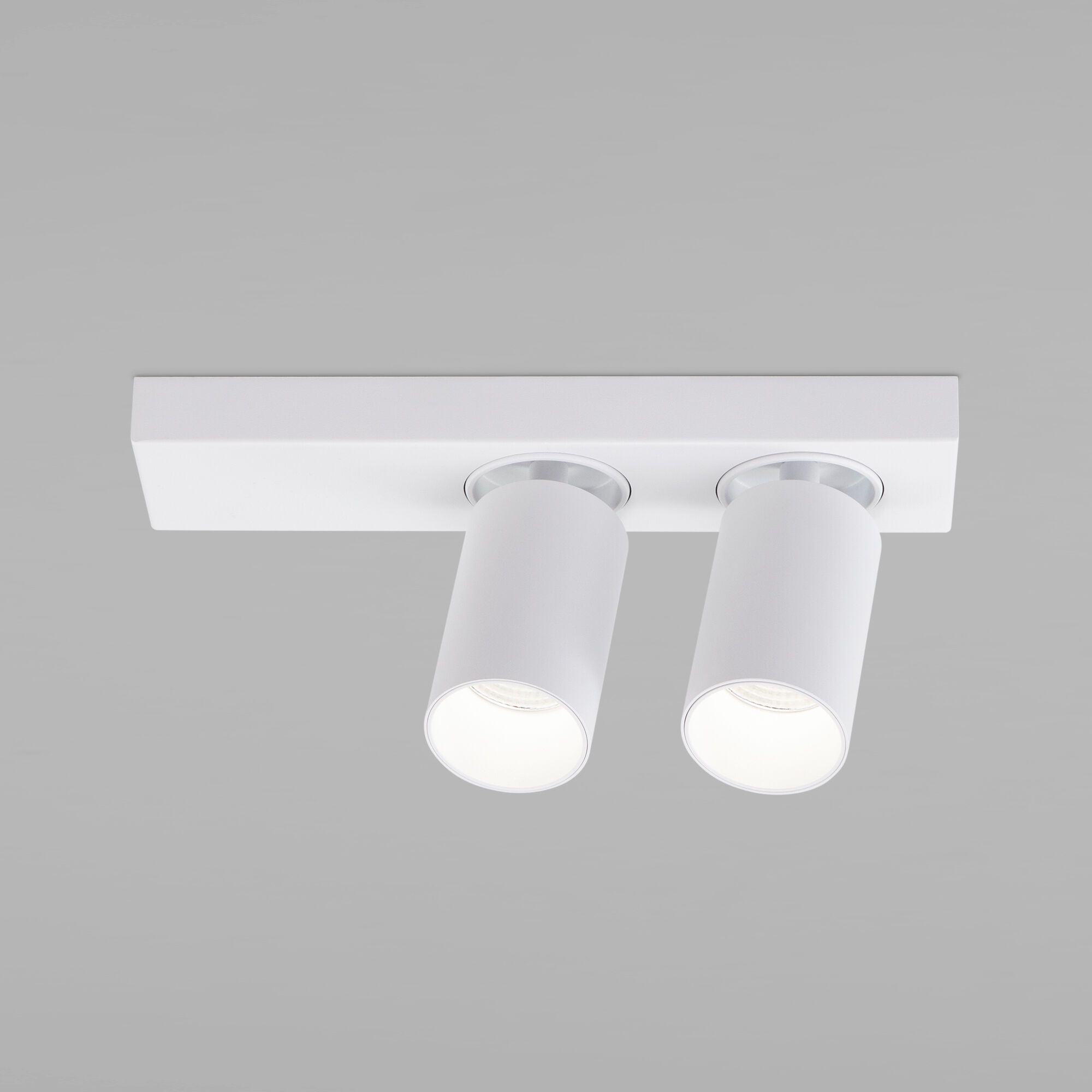 Светодиодный светильник 20139/2 LED белый  Eurosvet