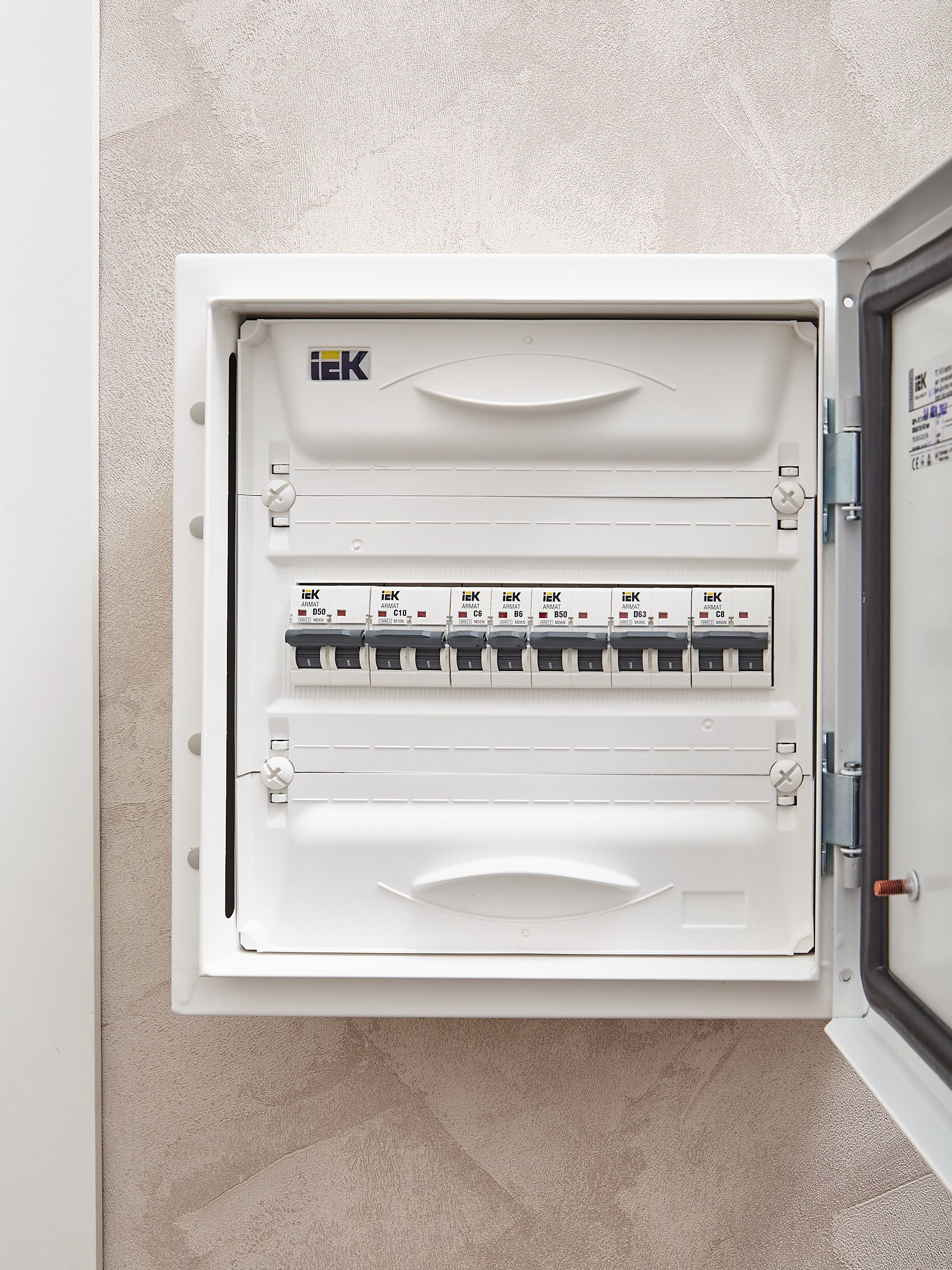 ARMAT Автоматический выключатель M06N 1P C 6А IEK - Фото 5