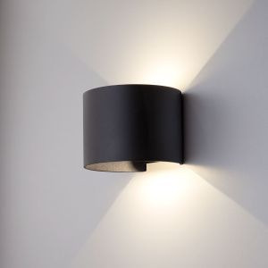 Светильник светодиодный уличный настенный Blade черный 1518 TECHNO LED Elektrostandard a038828