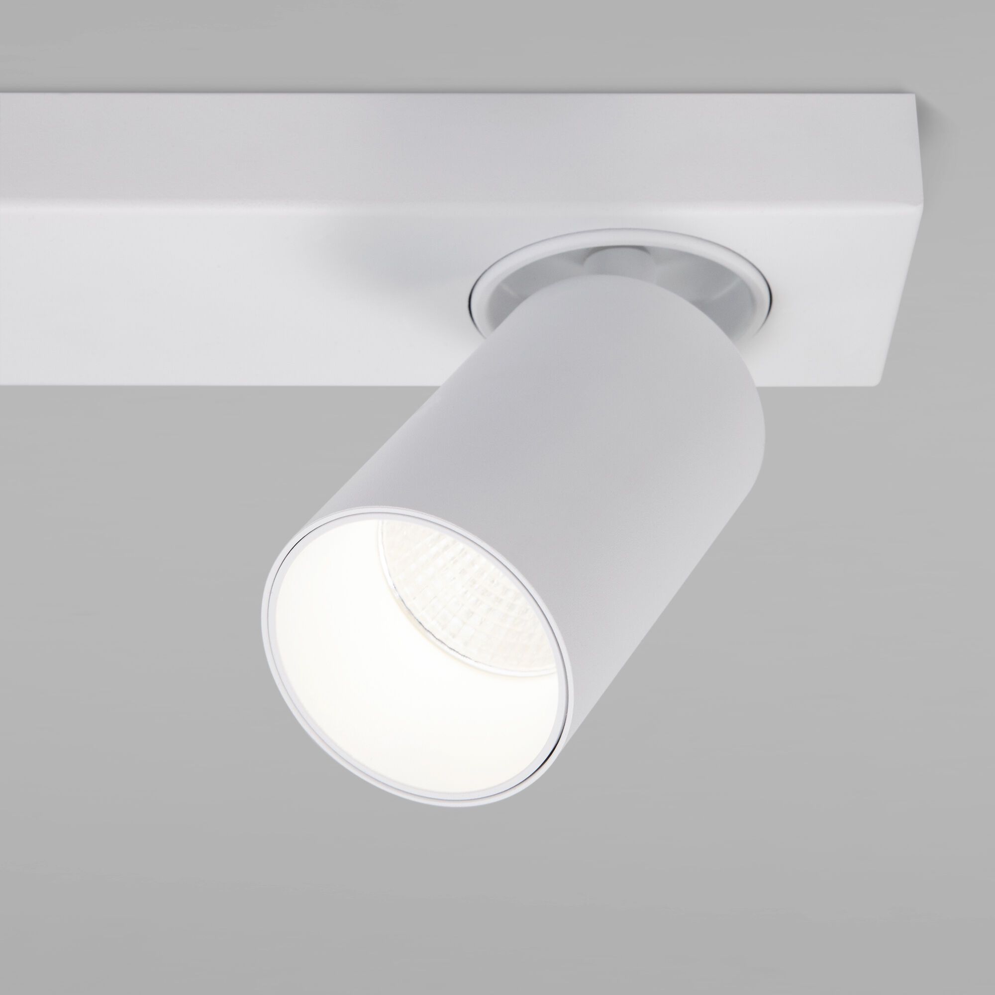 Светодиодный светильник 20139/1 LED белый  Eurosvet - Фото 3