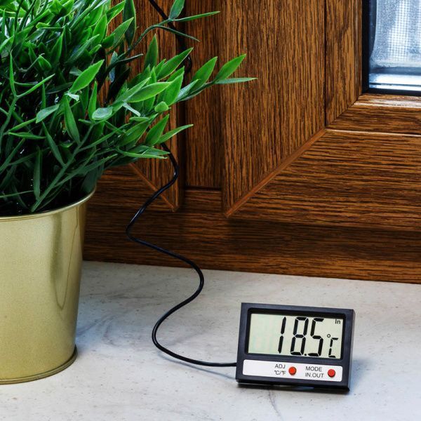 Термометр электронный комнатно-уличный с часами REXANT - Фото 6
