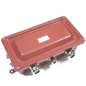 Коробка клеммная У615А УХЛ1,5 IP65 латунный ввод ГОФРОМАТИК (ЗЭТАРУС) zeta30323