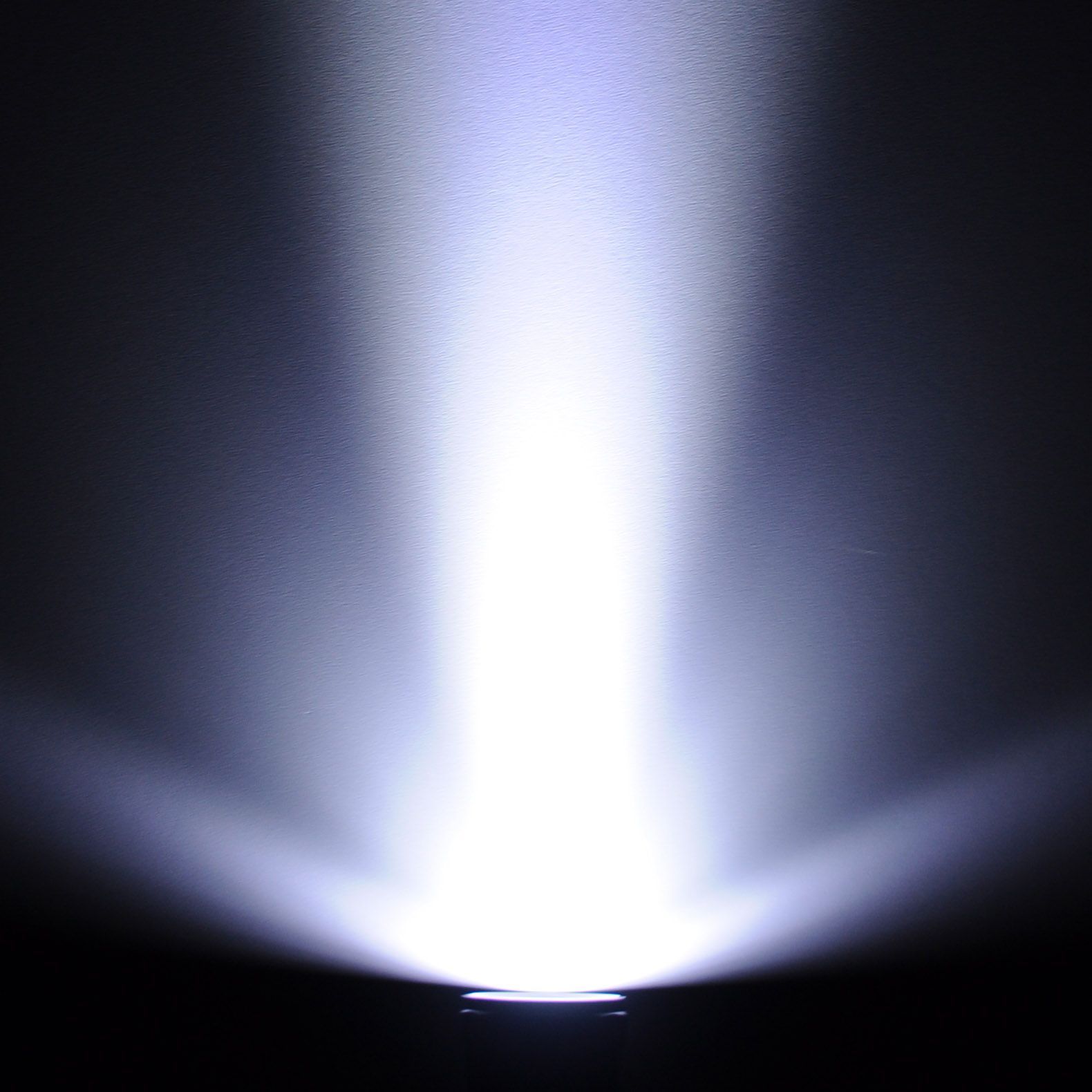 Ручной светодиодный фонарь Baffit Elektrostandard - Фото 4