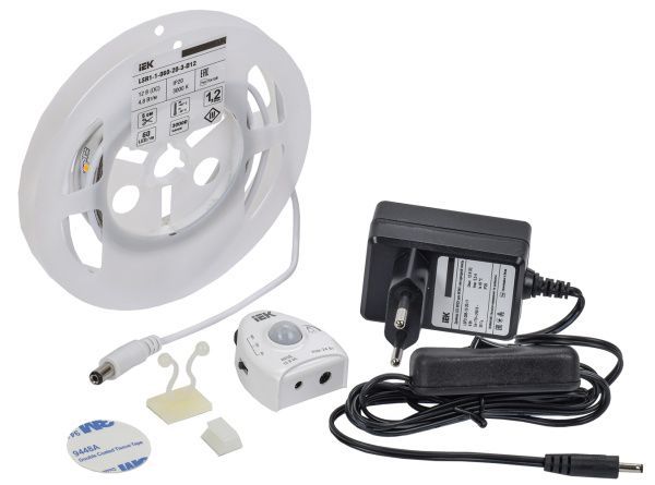 Комплект светодиодной подсветки "Сделай сам" (лента LED 1,2м LSR-2835WW60-4,8-IP20-12В + драйвер + датчик движения) IEK