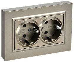 BRITE Розетка 2-местная с заземлением с защитными шторками плоская 16А в сборе РСшПл12-3-БрШ шампань IEK BR-R28-16-K37-F