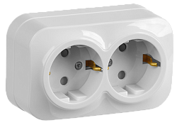 GLORY Розетка 2-местная для открытой установки с заземлением с защитными шторками 16А РСш22-3-ХБ белый IEK ERH24-K01-16