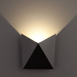 Светильник светодиодный уличный настенный BATTERFLY черный 1517 TECHNO Elektrostandard a038824