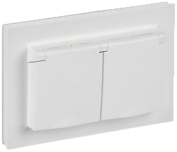 BRITE Розетка 2-местная с заземлением с защитными шторками и крышкой 16А в сборе IP44 РСбш12-3-44-БрАБ арктический белый IEK BR-R26-16-44-K91-F