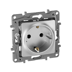ETIKA Розетка 1-местная с заземлением с защитными шторками 16А алюминий 672422