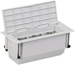 PRIMER Лючок напольный ONFLOOR на 6 модулей mini L IEK KNU-06-PCL