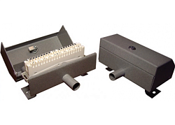 Коробка телефонная распределительная КРТМ-10 ( стальной корпус с замком, врезной плинт LSAх1шт) КРТМ-10