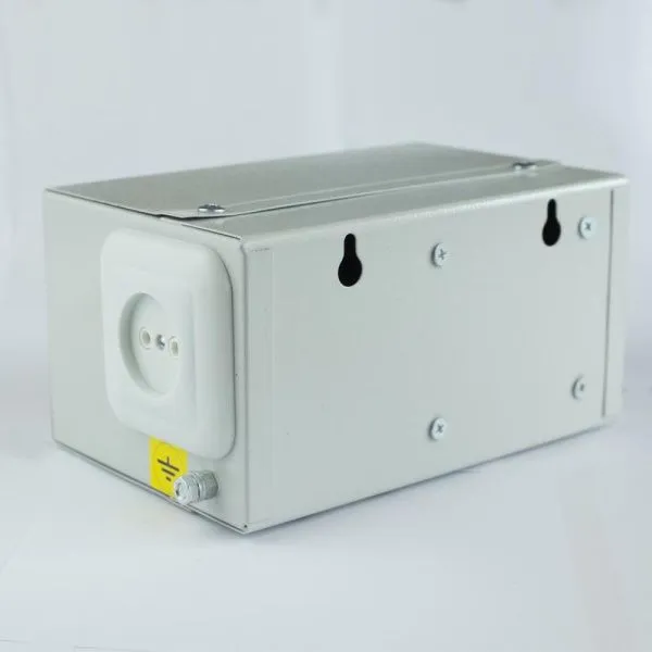 Ящик с понижающим трансформатором ЯТП 0.25 220/24В (2 авт. выкл.) IP 31 UNEL