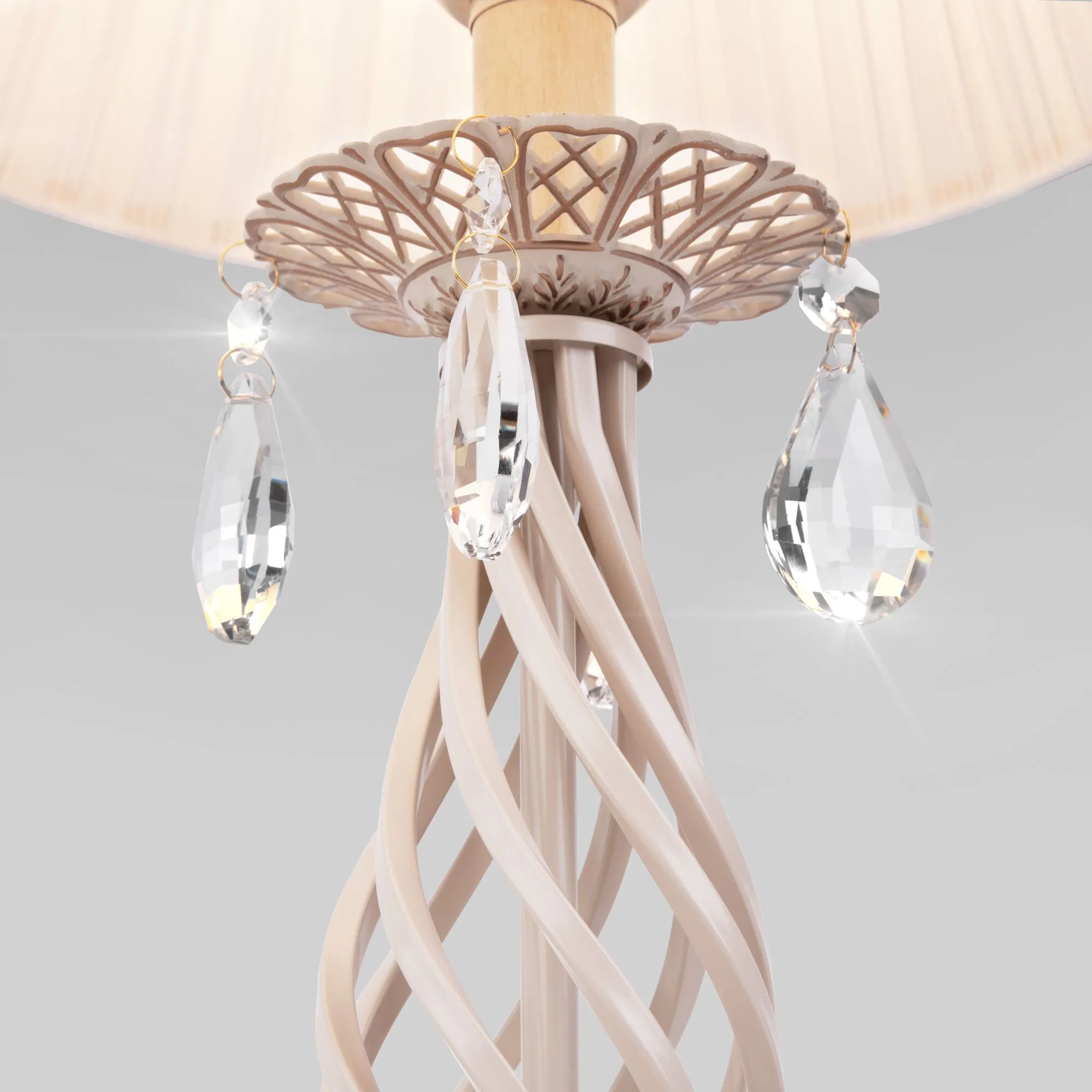 Классическая настольная лампа 10054/1 белый с золотом Eurosvet - Фото 3